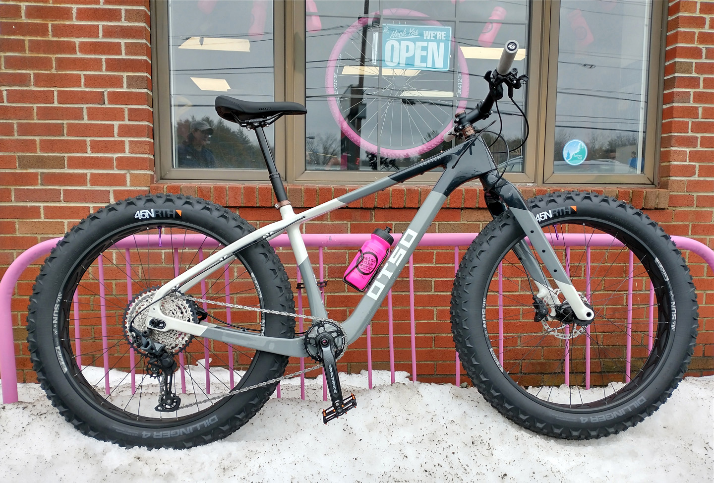 Otos Fatbike in cookies and cream